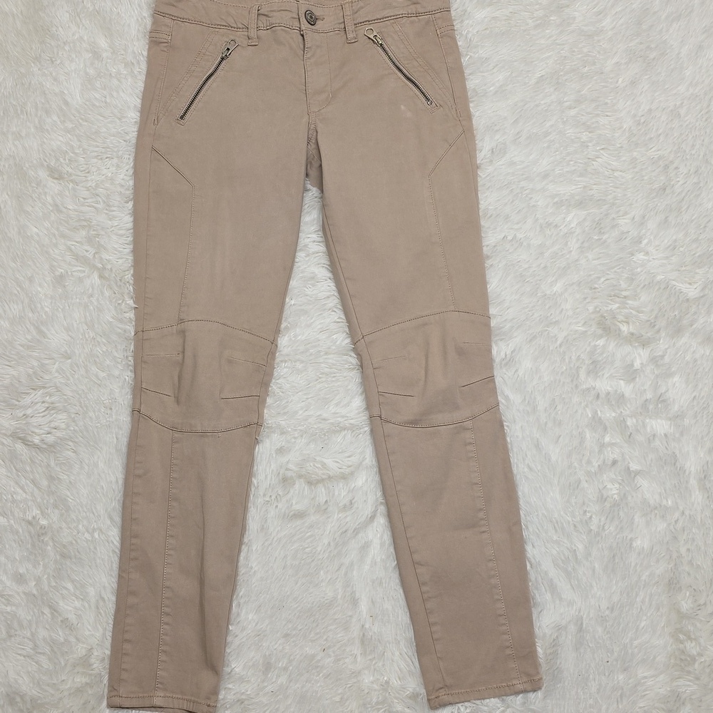 American Eagle Khaki Super Stretch Ankle Jegging. Size 0